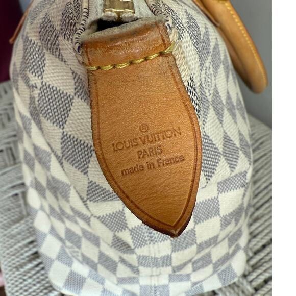 EUC Louis Vuitton Saleya Damier Azur MM Zipper Tote - Picture 5 of 11